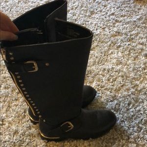 Steve Madden boots